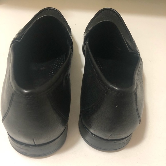 Cole Haan fantastic men slip-on good condition main image 5
